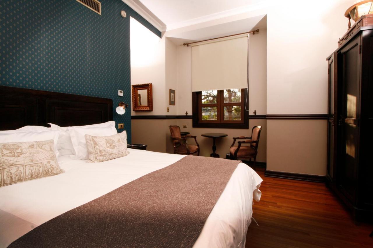 Hotel Boutique Castillo Rojo Сантьяго Экстерьер фото