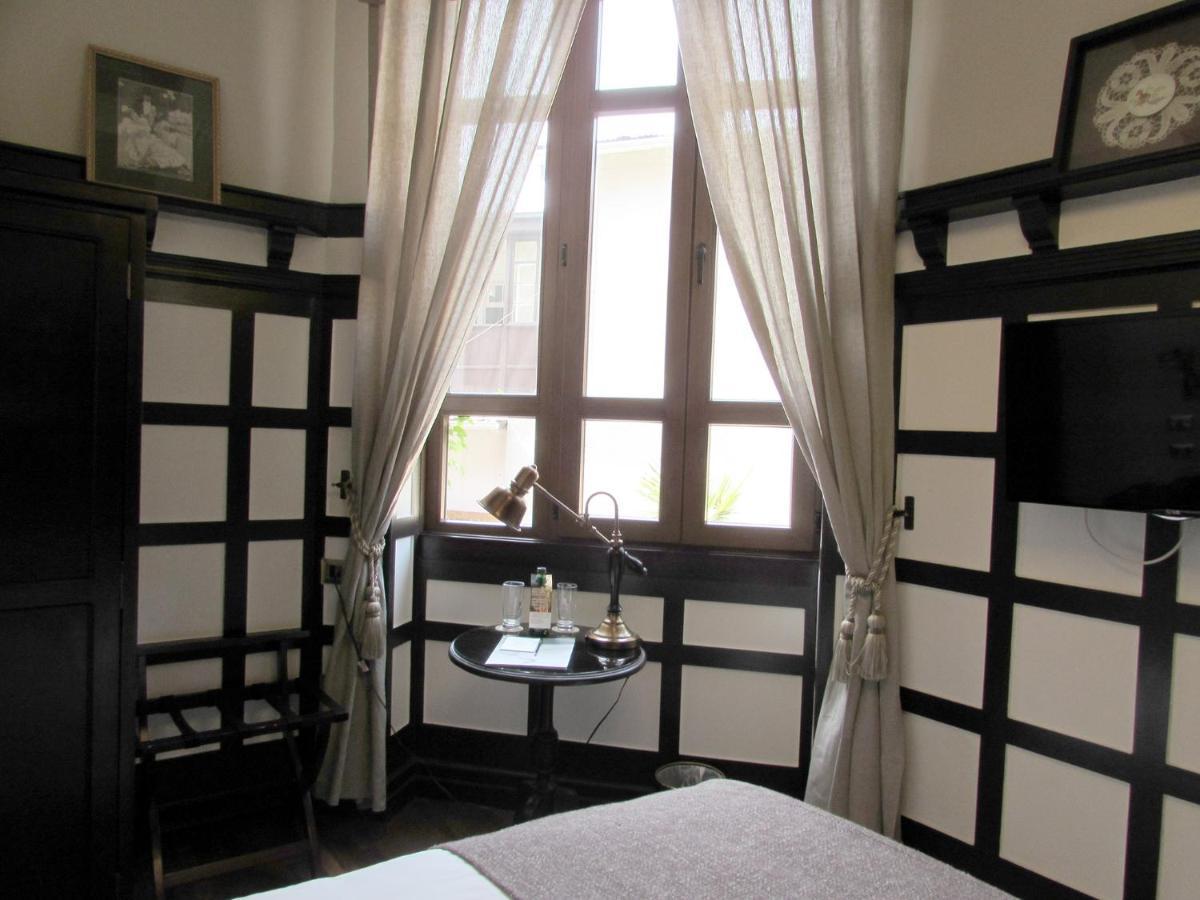 Hotel Boutique Castillo Rojo Сантьяго Экстерьер фото
